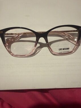 Love Moschino Black-to-Clear Ombre Cat-Eye Glasses pink